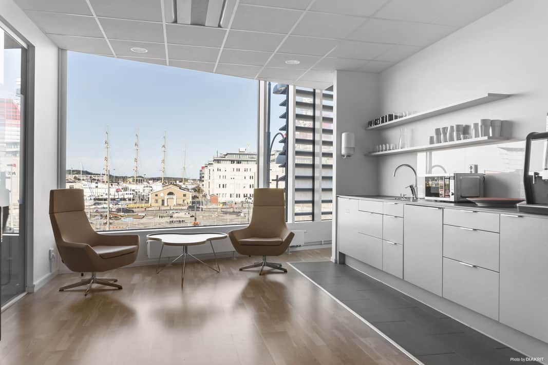 Kök med utsikt mot älven