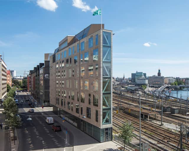 Exteriörbild av Castellums kontor i Stockholm.