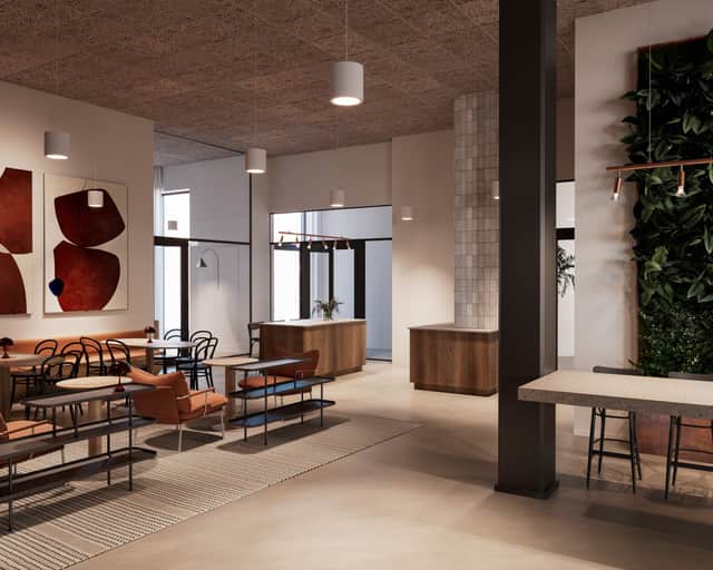 Gemensam yta med bord och stolar