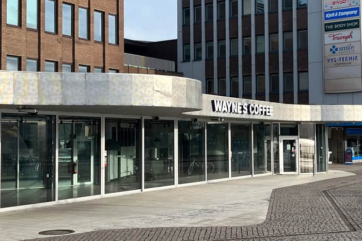 Blivande restauranglokalen med stora fönsterpartier i markplan