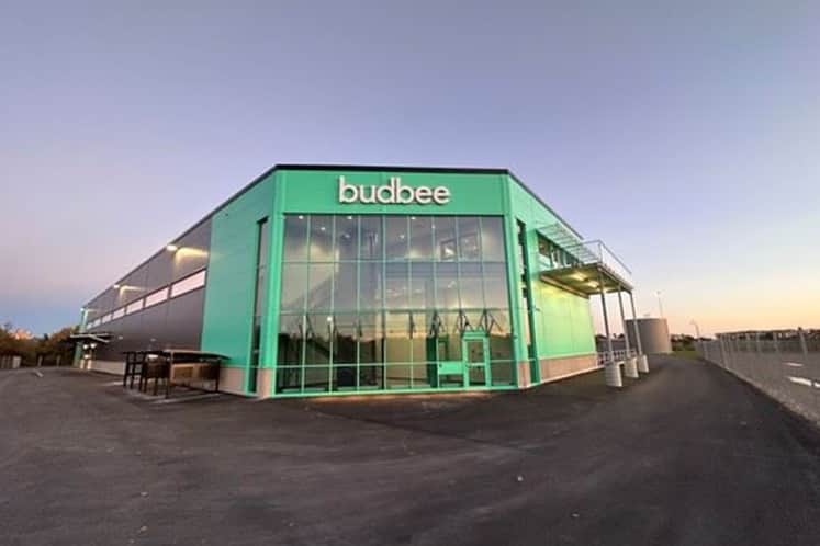 Exteriörbild av fastigheten.