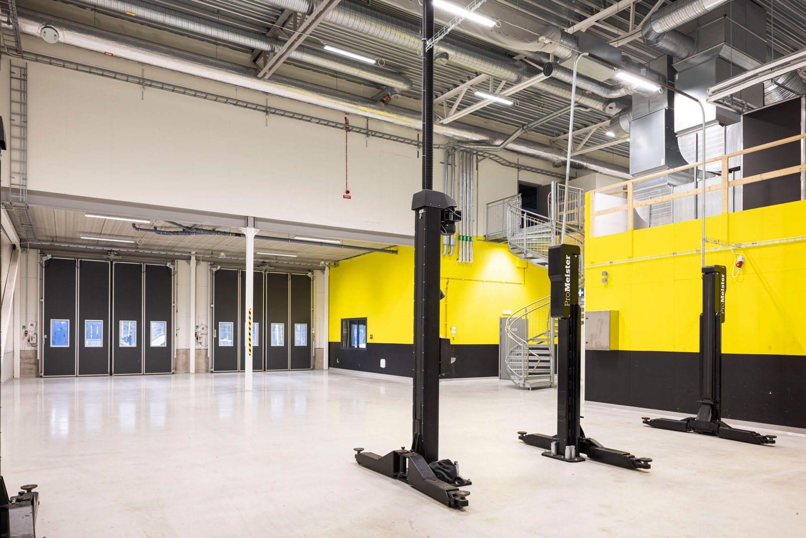 Flexibel och modern verksamhetslokal i Brunna – anpassningsbar efter behov! bild 1