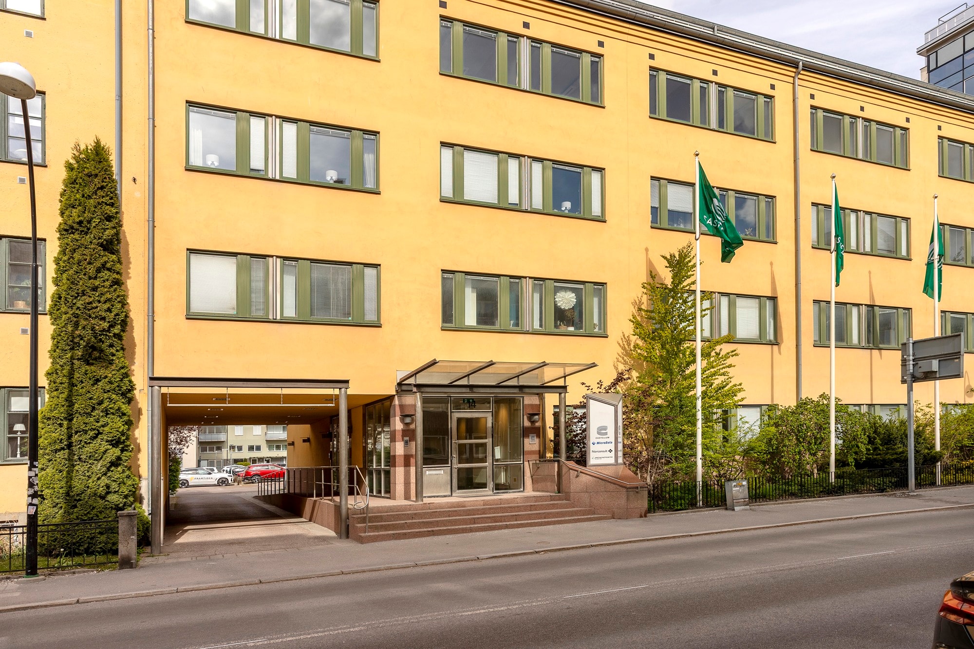 Fantastiska kontorslokaler med oslagbart läge vid Stortorget och Oskarsparken! bild 1