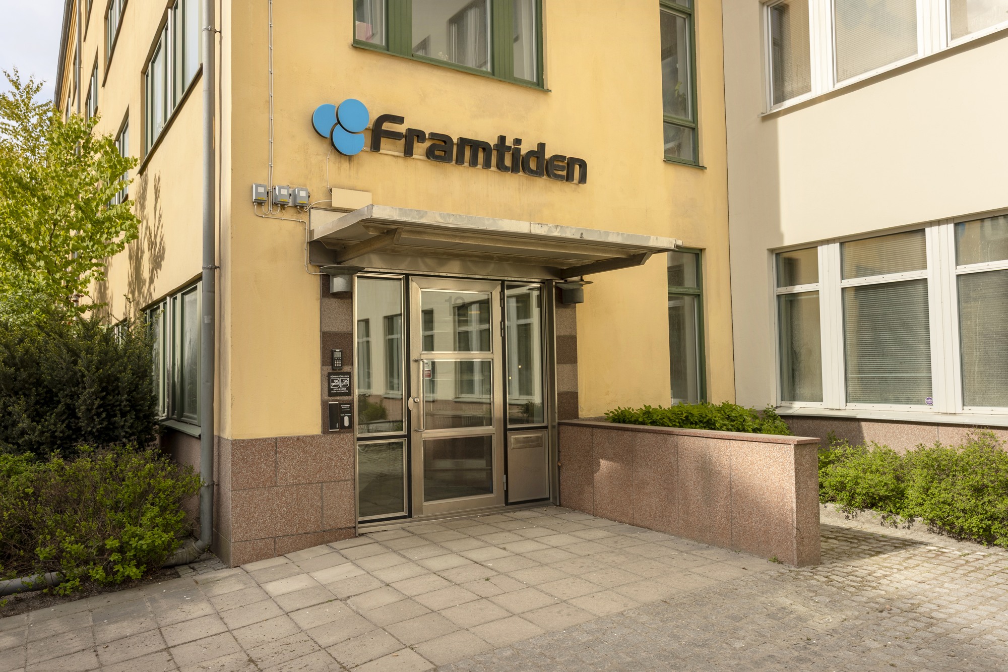 Trädgårdsgatan 12