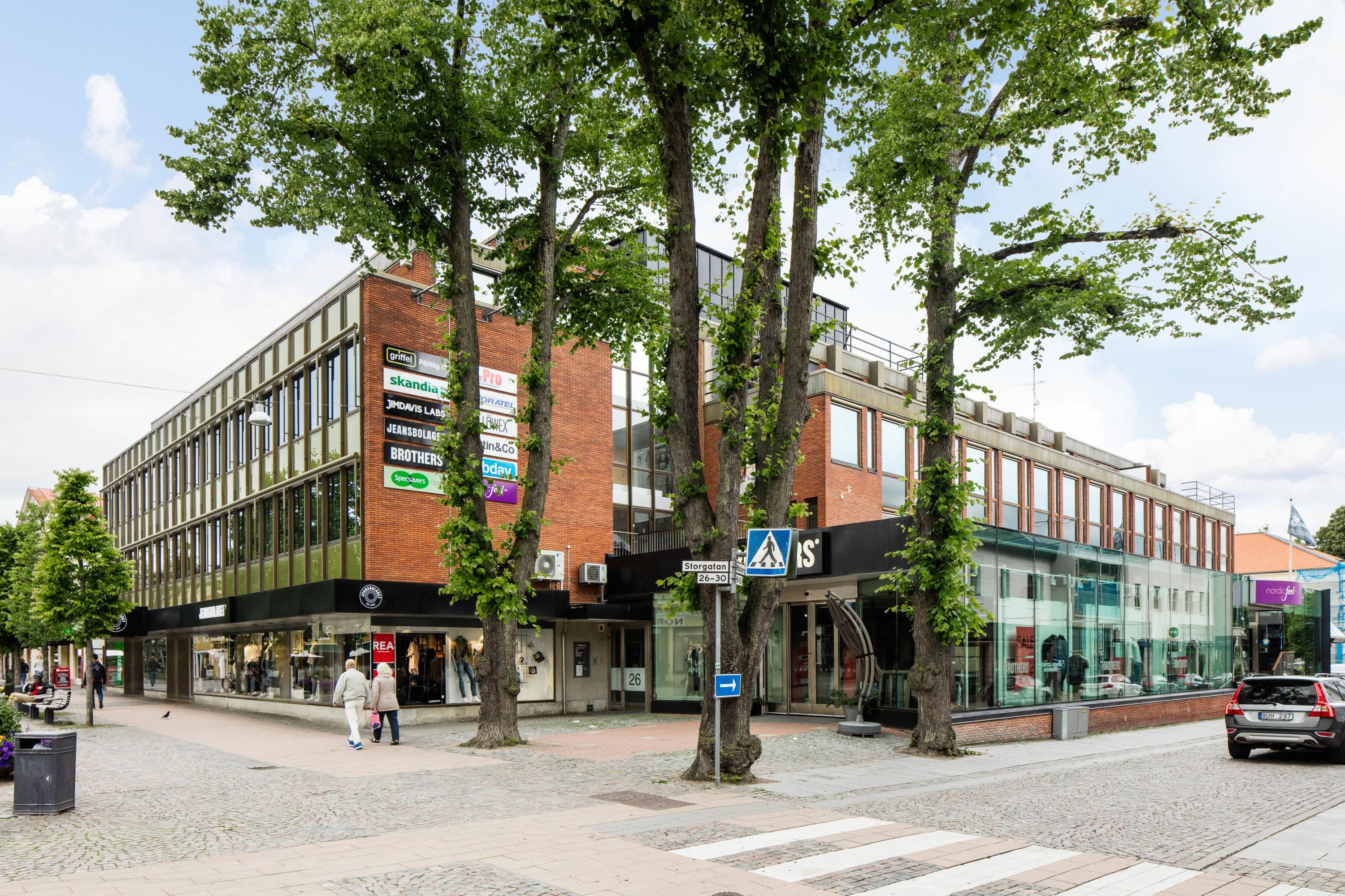 Kontorshotell mitt på Storgatan bild 1