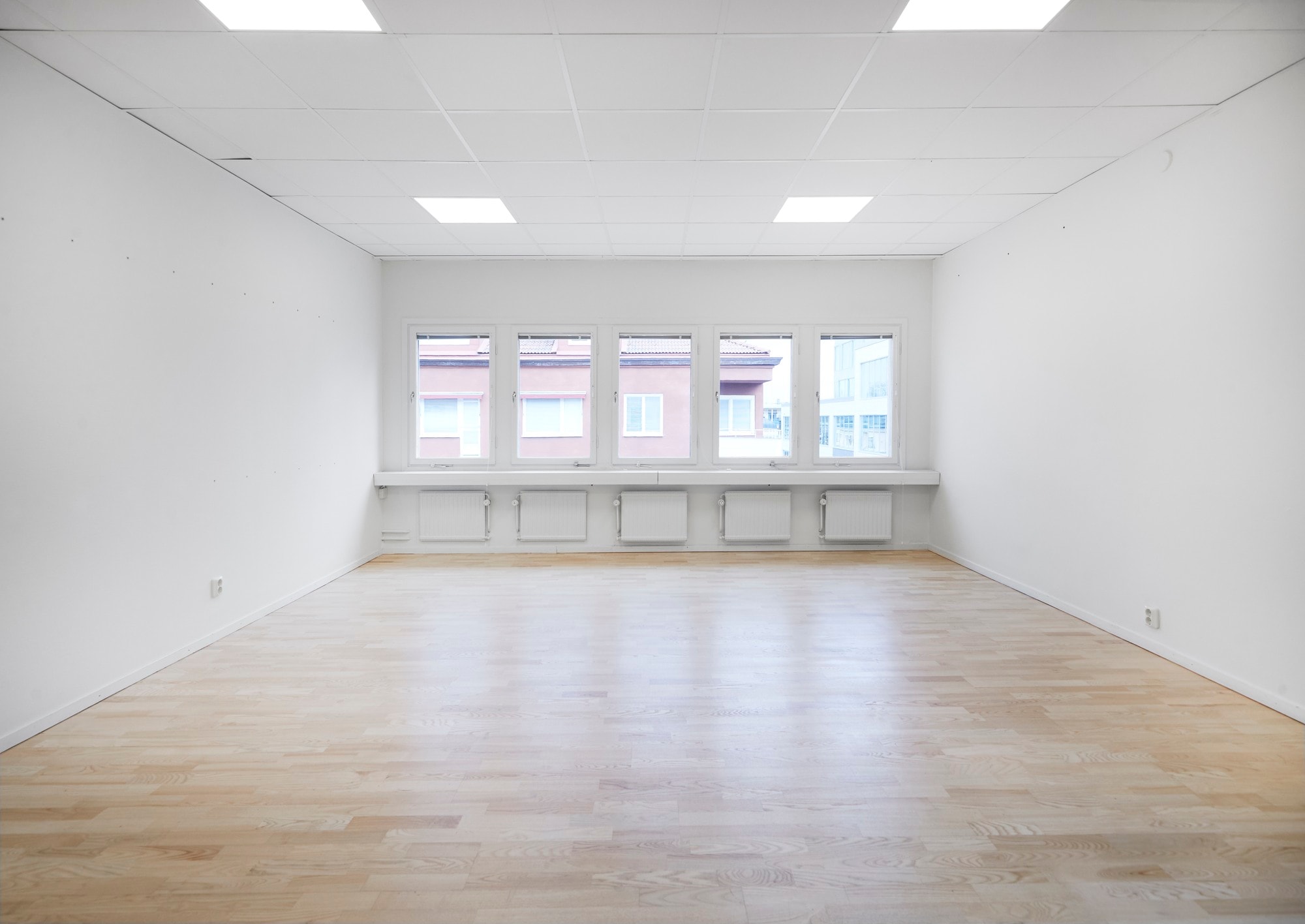 Central kontorslokal på Kungsgatan bild 1