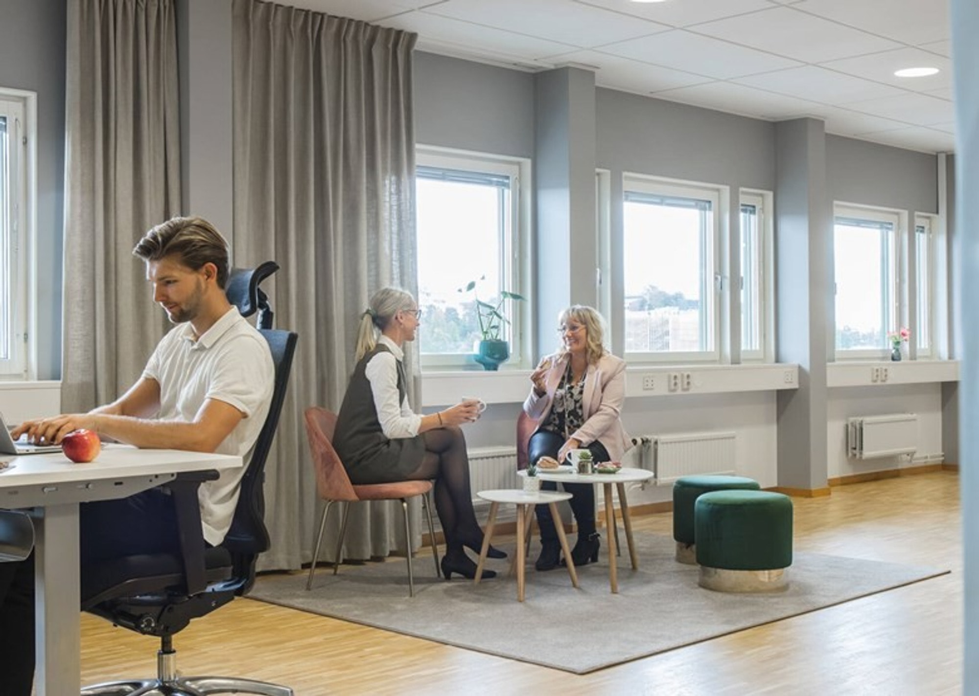 Arbeta och nätverka på Danderyd trivsammaste kontorshotell och coworking space bild 1