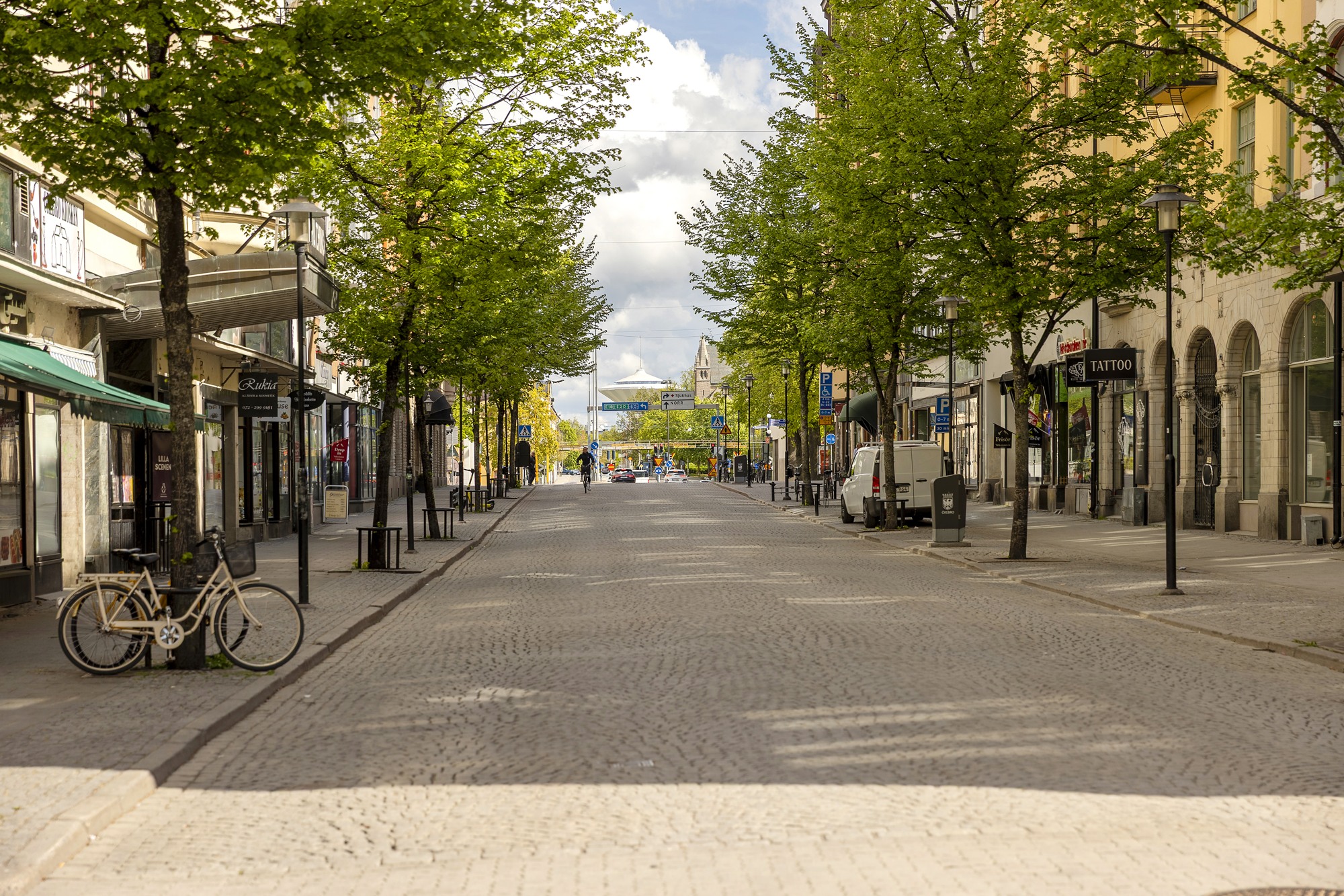 Drottninggatan 12 , Ågatan 9 11
