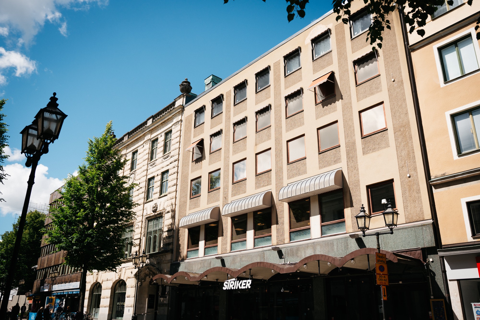 Drottninggatan 12 , Ågatan 9 14
