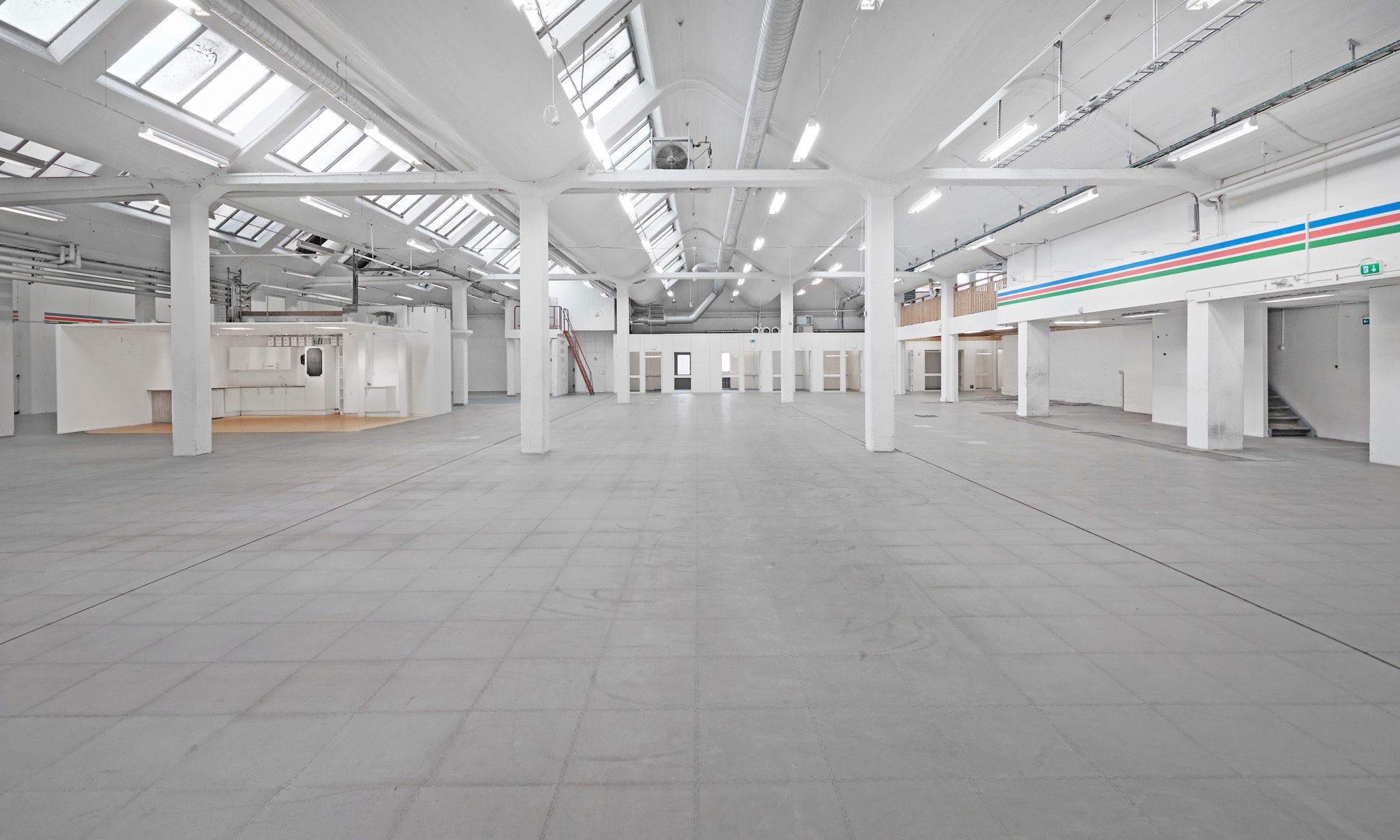 Perfekt lokal för utställning/ Showroom mitt i Slakthusområdet bild 1