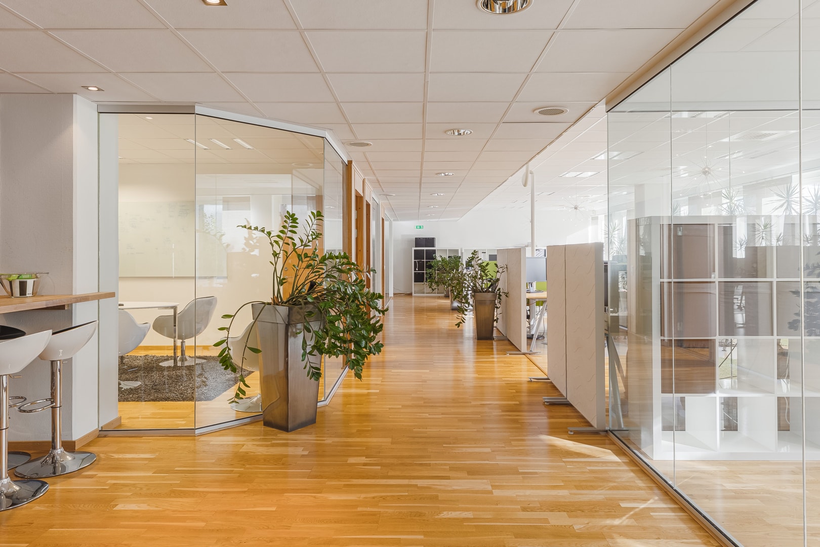 Exklusiv och ljus kontorslokal i hjärtat av centrum med genomtänkt planlösning och hög standard bild 1