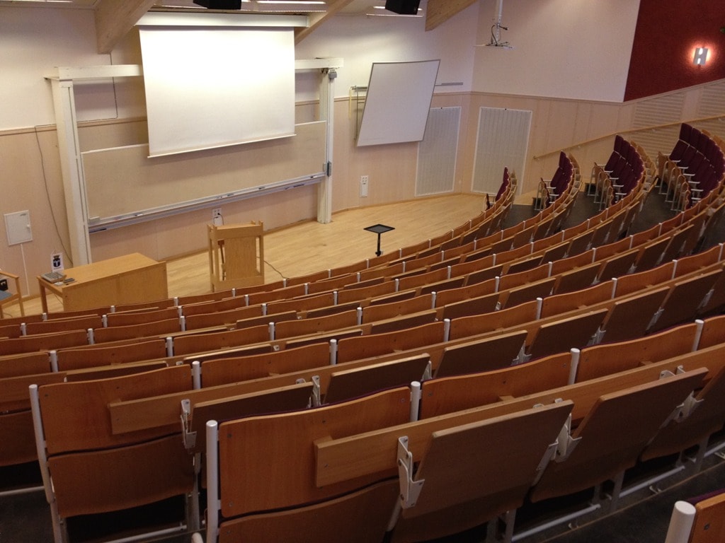 Gradängsal/ föreläsningssal centralt belägen i Östersund, även korttidsuthyrning. bild 1