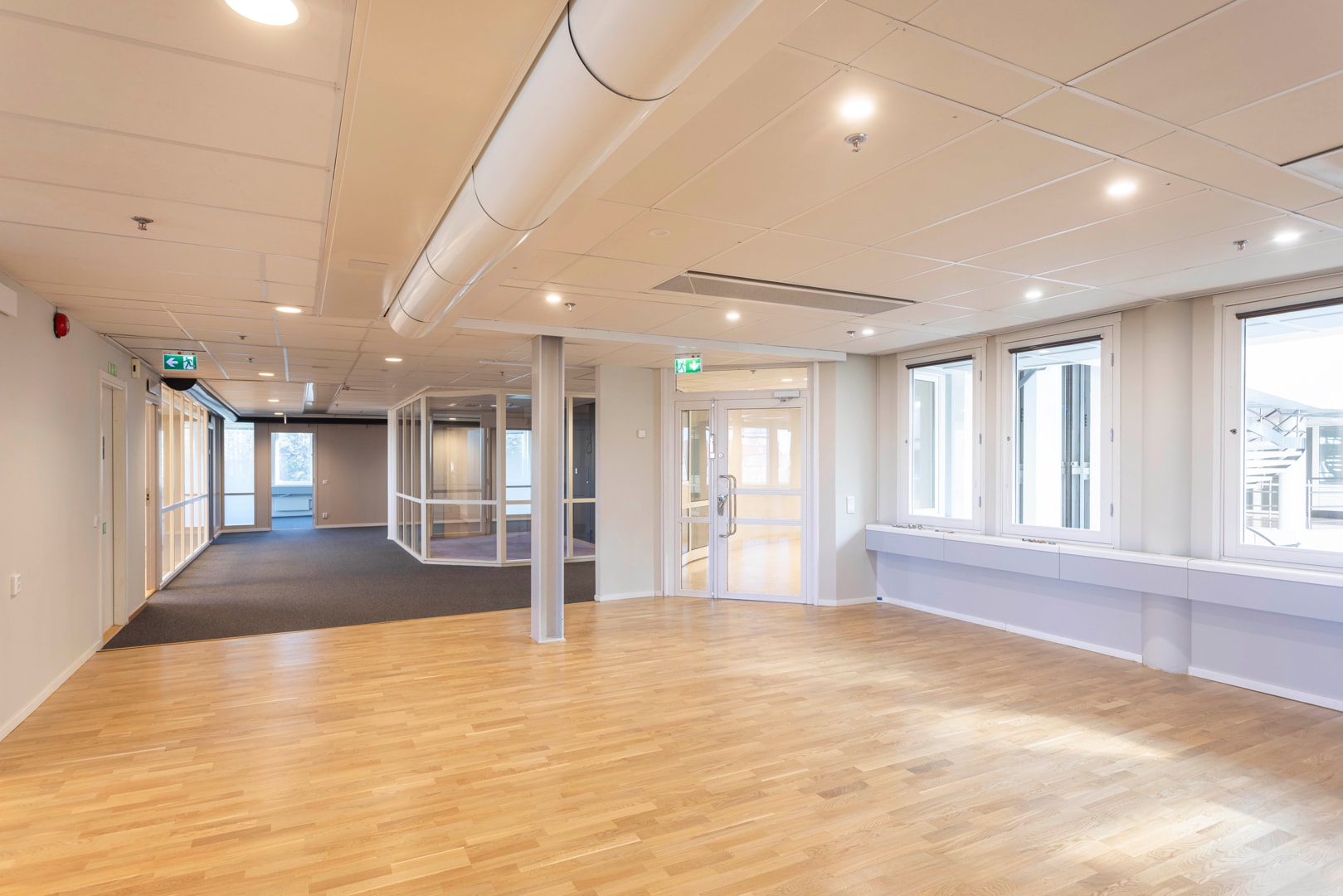 Exklusiv kontorslokal med terrass – Karlsrovägen 2D bild 1