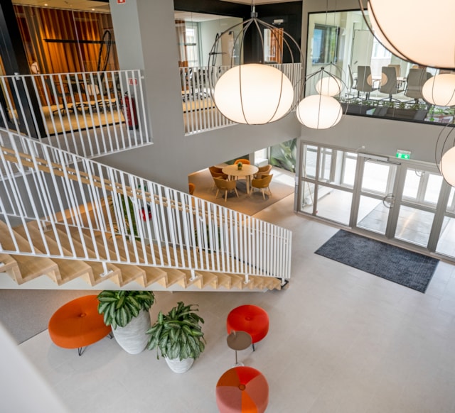 Interiörbild från fastighetens lobby.
