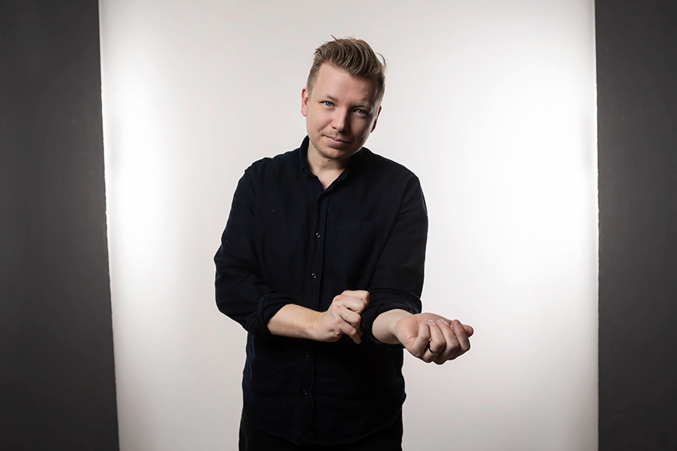 Porträtt av Emanuel Karlsten.